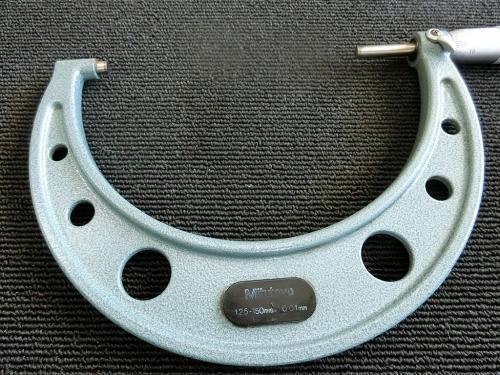 ミツトヨ 125mm-150mm/外側マイクロメーター 型式不明