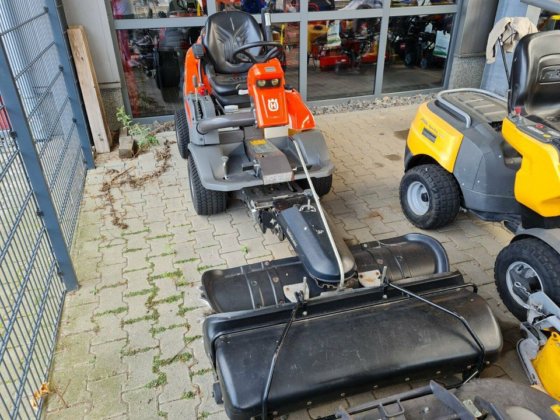 Gebraucht Husqvarna P524 Profi Frontmäher mit tk 522 Anbau + Combi