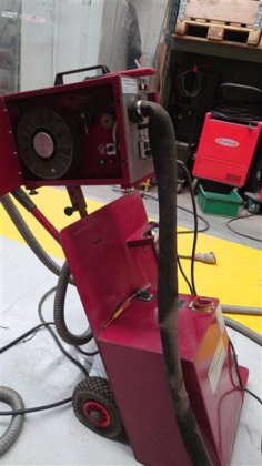 轨道式 MIG 焊机，Schmidgruber 机械制造公司的焊接设备