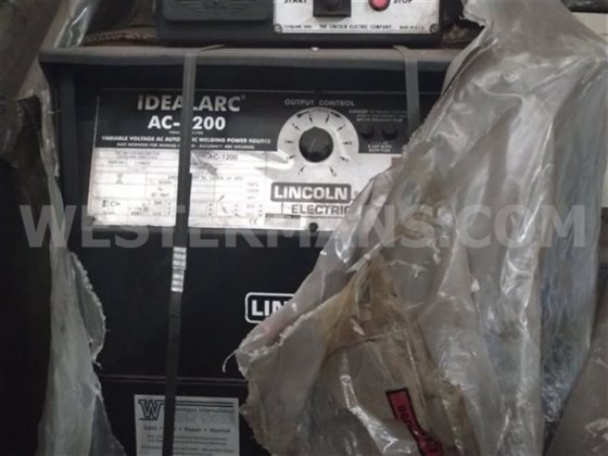林肯Idealarc AC-1200电源