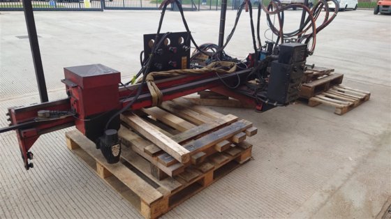 中银西屋型材机