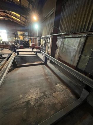 中银西屋型材机