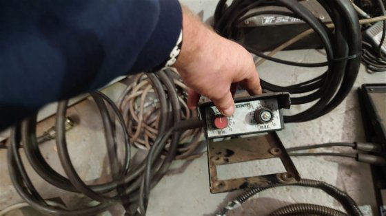 TIG脚踏控制器和遥控器，多种品牌焊接设备