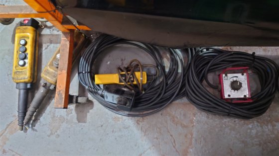 TIG脚踏控制器和遥控器，多种品牌焊接设备