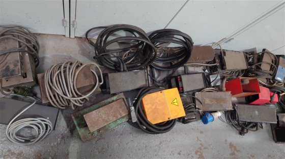 TIG脚踏控制器和遥控器，多种品牌焊接设备