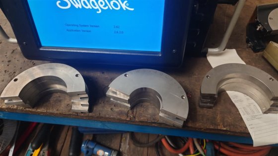 世伟洛克 M200 轨道焊接设备