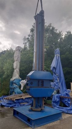 焊接立柱和吊杆，带旋转底座吊杆