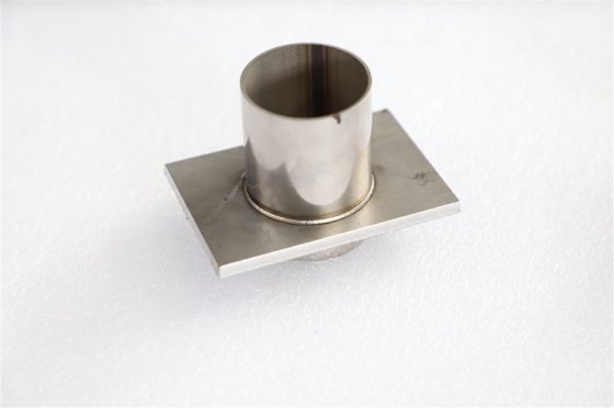 2kw 紧凑型光纤激光焊接机，3 相，带 V20 双摇摆焊头