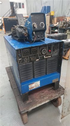 米勒Deltaweld 651 MIG焊接设备