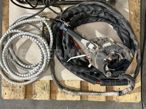 伊萨C2002i轨道焊接设备