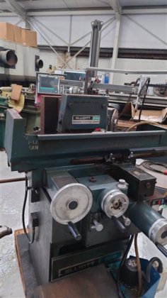 Elliott 精密工具室磨床