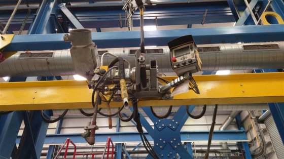 伊萨行进速度 横梁滑架 立柱和吊杆