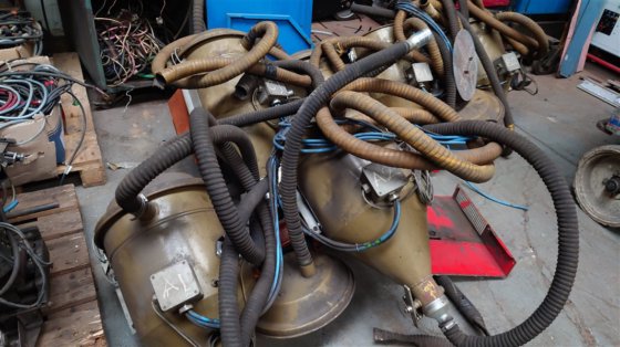 Nilfish CFM 流量回收柱和围油栏