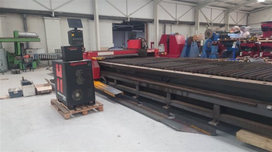 埃斯普利特自动化公司闪电式高清等离子机