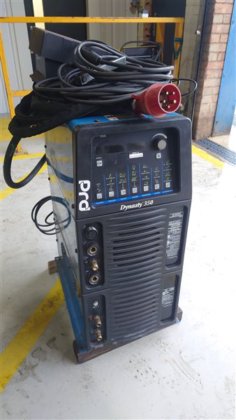 米勒王朝350型氩弧焊设备