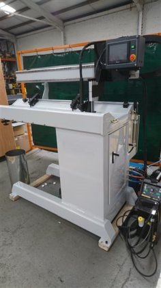 ProArc自动纵缝焊接机焊接