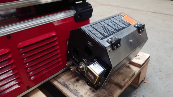 林肯 AutoDrive MIG 焊接设备