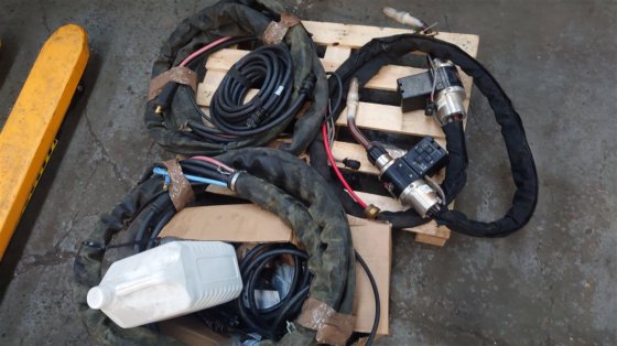 林肯 AutoDrive MIG 焊接设备