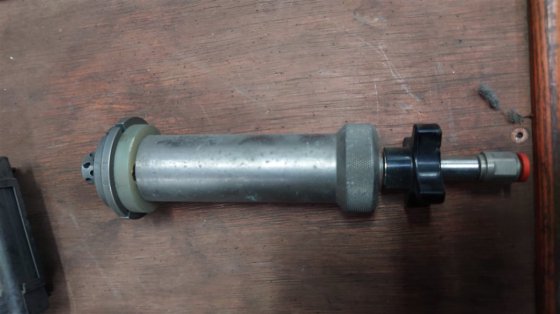 AMI 心轴轨道焊接设备