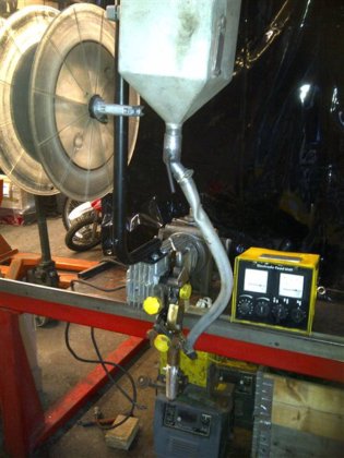 伊萨A6立柱和吊杆