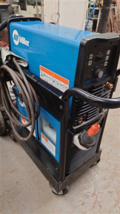 米勒 STH TIG 焊接设备