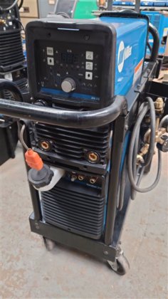 米勒 STH TIG 焊接设备