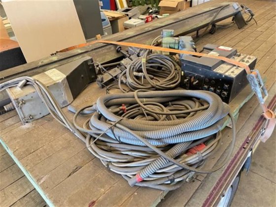 林肯NA5立柱和吊杆