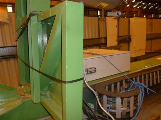 博德遥控立柱和吊杆