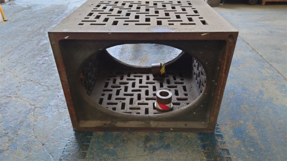 铸铁箱形台设置 床身特殊焊接应用