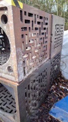 铸铁箱形台设置 床身特殊焊接应用