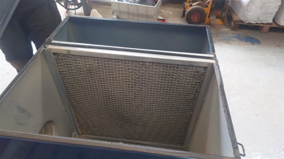 尼的曼火花放电盒抽排设备