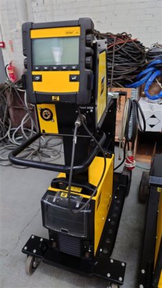 伊萨Aristo 4004i脉冲MIG焊接设备