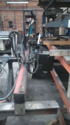 中银西屋型材机