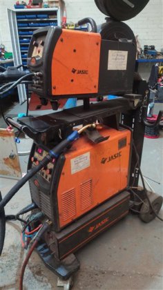 Jasic MIG 450焊接设备