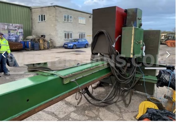 博德TRMB立柱和吊杆