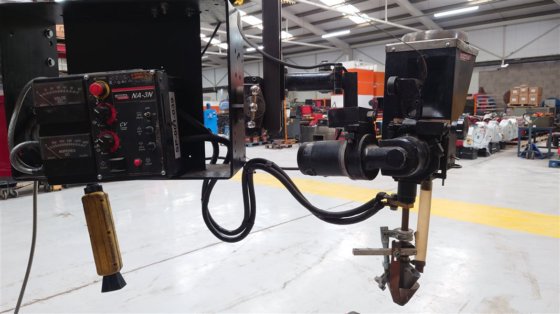 林肯 2x2 立柱和悬臂