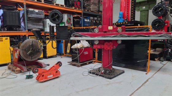 林肯 2x2 立柱和悬臂