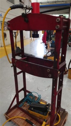 Enerpac 10T 液压机