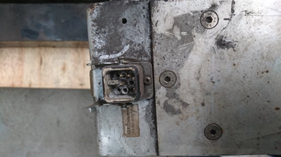 伊萨电动型材切割机