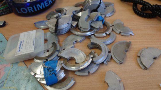 AMI 夹头轨道焊接设备