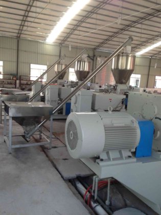 木塑型材生产线