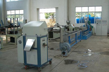 拉条造粒生产线