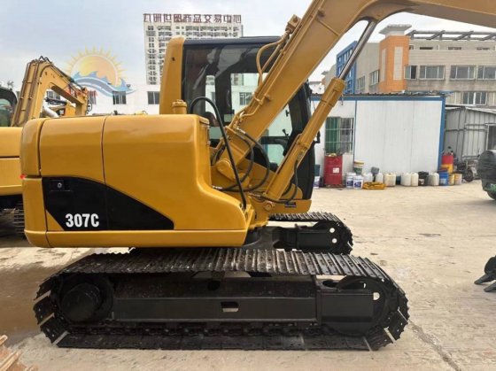 2018 CAT 307 C