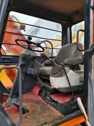 2012 Hitachi EX 100 W