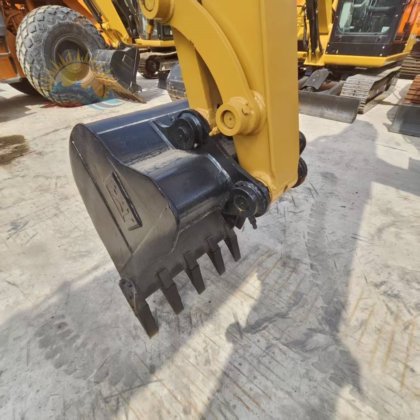 2020 CAT 305.5 E