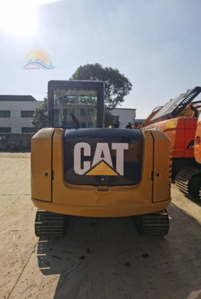 2018 CAT 305.5E