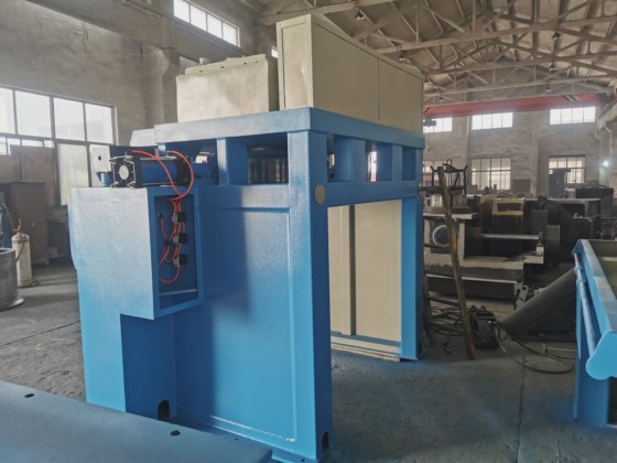 全自动高速直线拉丝机