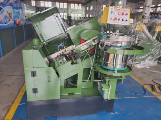 High-Speed Automatic Thread Rolling Machine