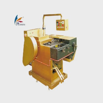 热销的双金属铆钉制造机