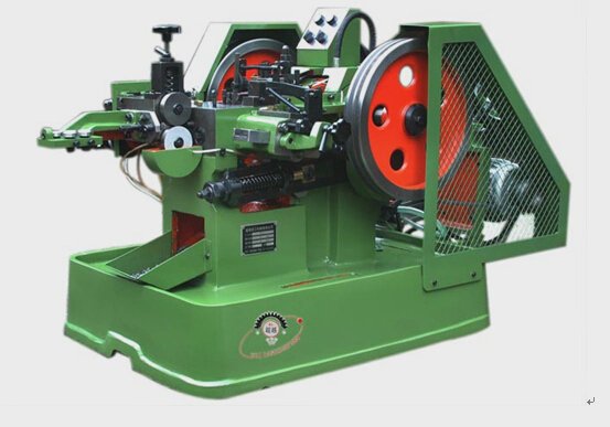 15A Halbgeschlossen M5 Kaltumformmaschine